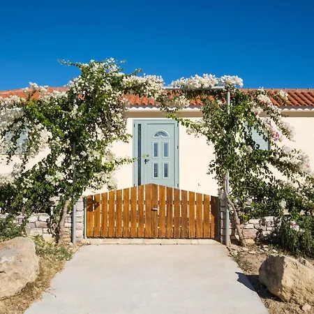 Seafront With Direct Access Casa vacanze Koróni