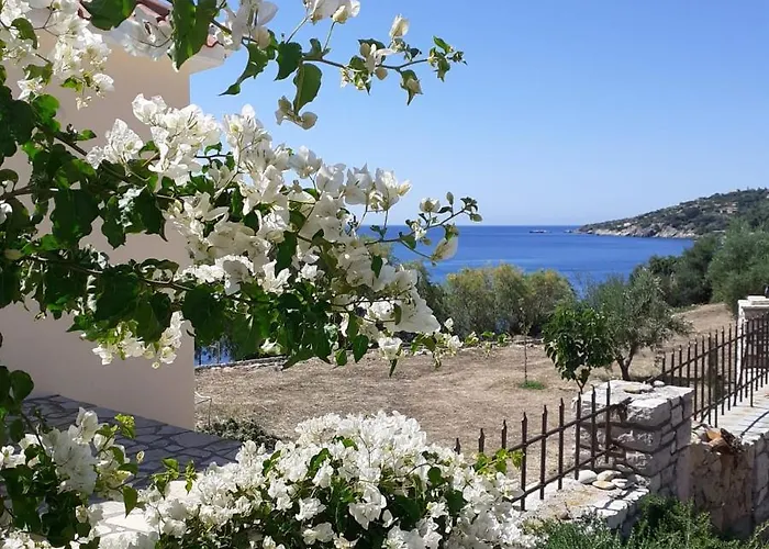 Seafront With Direct Access * Koroni (Messinia)