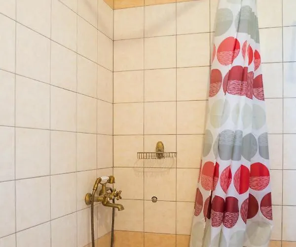 Seafront With Direct Access Casa de Férias *