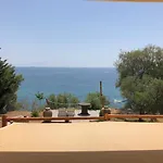 Seafront With Direct Access Σπίτι διακοπών