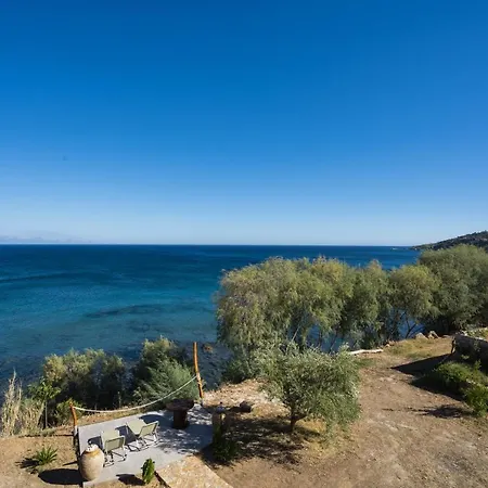 Seafront With Direct Access *