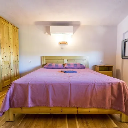 Seafront With Direct Access Hébergement de vacances Koróni